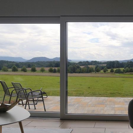 Ferienwohnung Auszeit mit Weitblick in der Sächsischen Schweiz Rathmannsdorf Zimmer foto